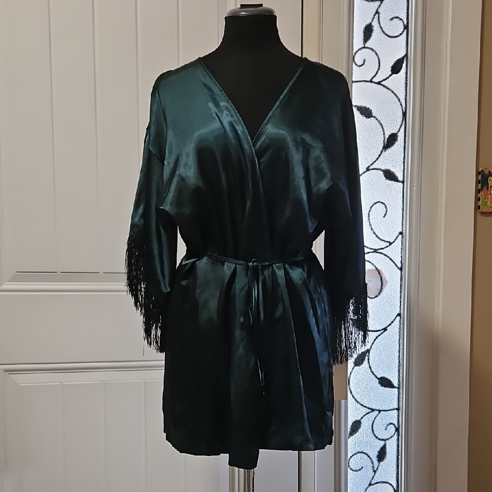 Linea Donatella Green Fringed Sleeve Silky Coverup Robe S